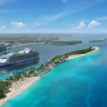 royal-beach-club-paradise-island-aerial-shot-nassau-long-stretch-beach-cruise-ship